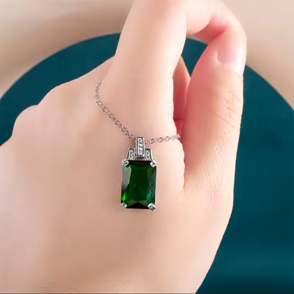 Emerald Green Silver S925  Necklace